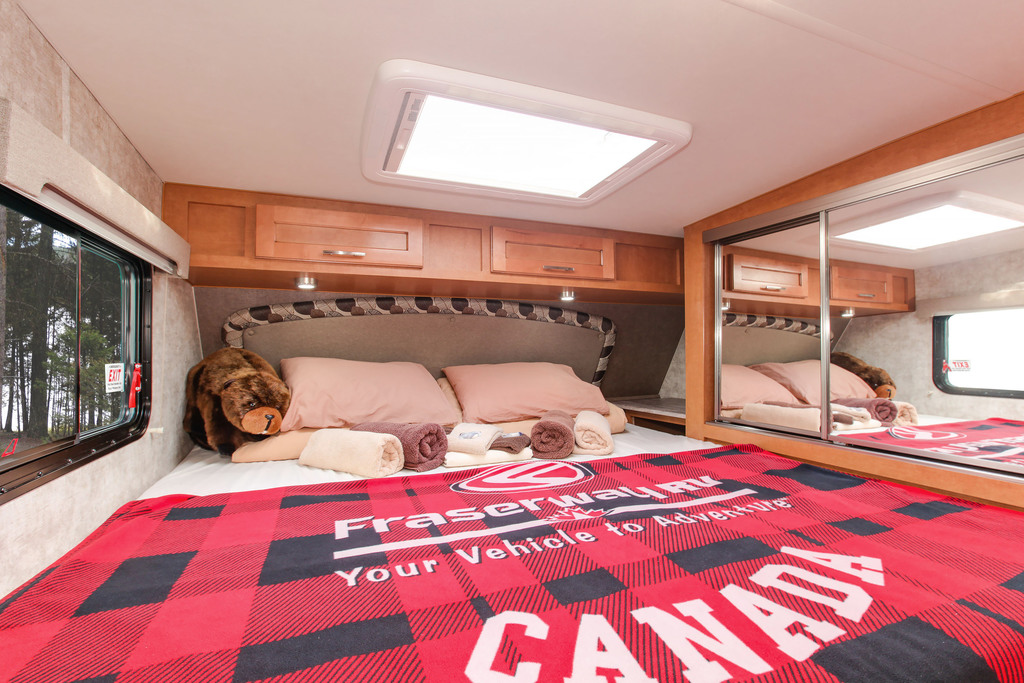 Fraserway Truck camper bunk