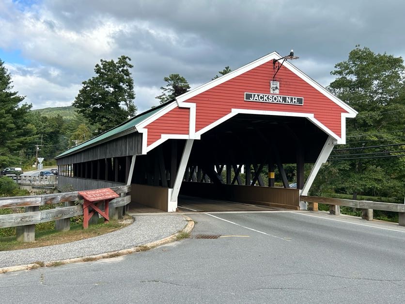Jackson Honeymoonbridge | Campers Canada